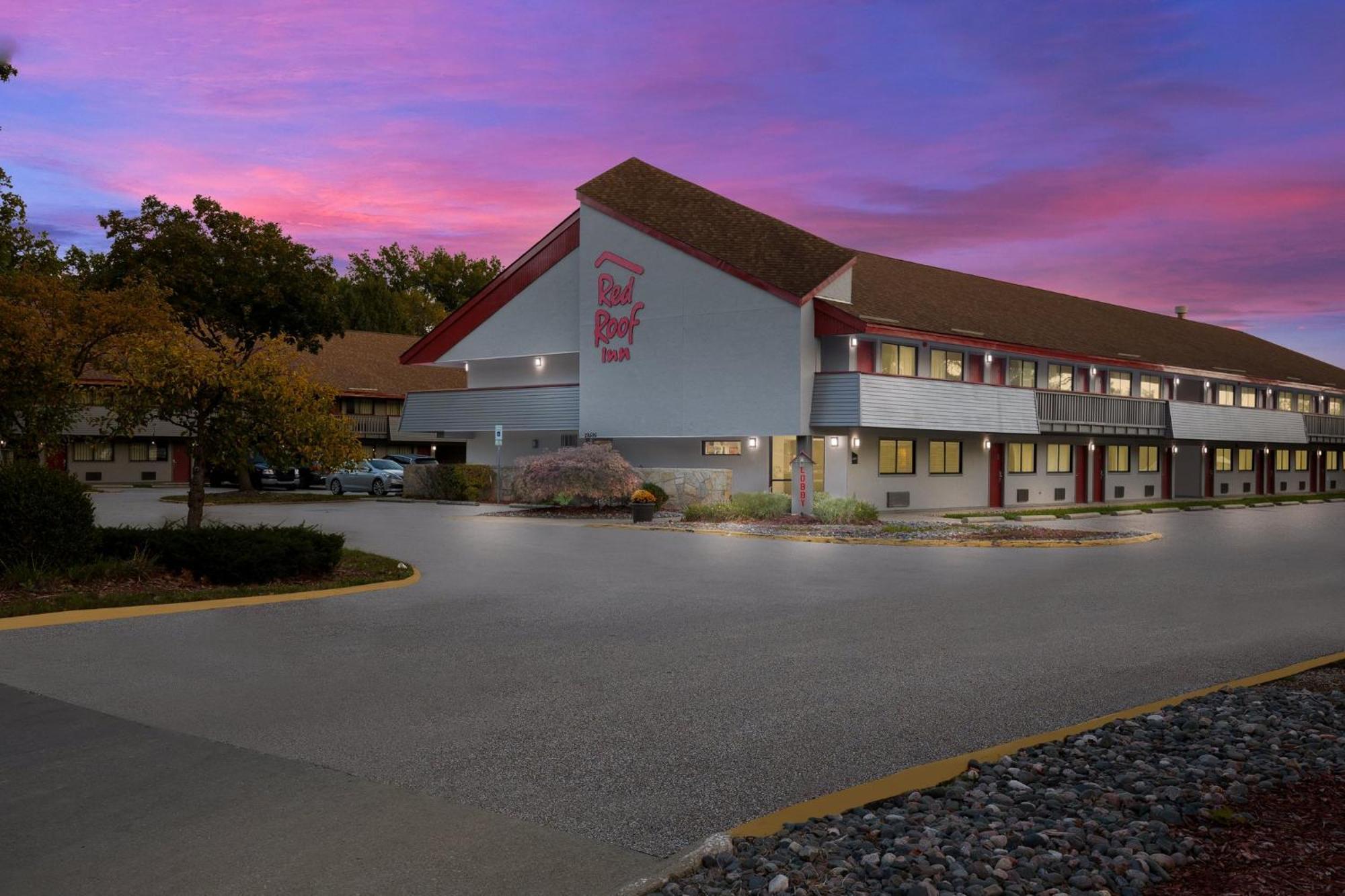 Red Roof Inn Cleveland - Westlake Exterior photo