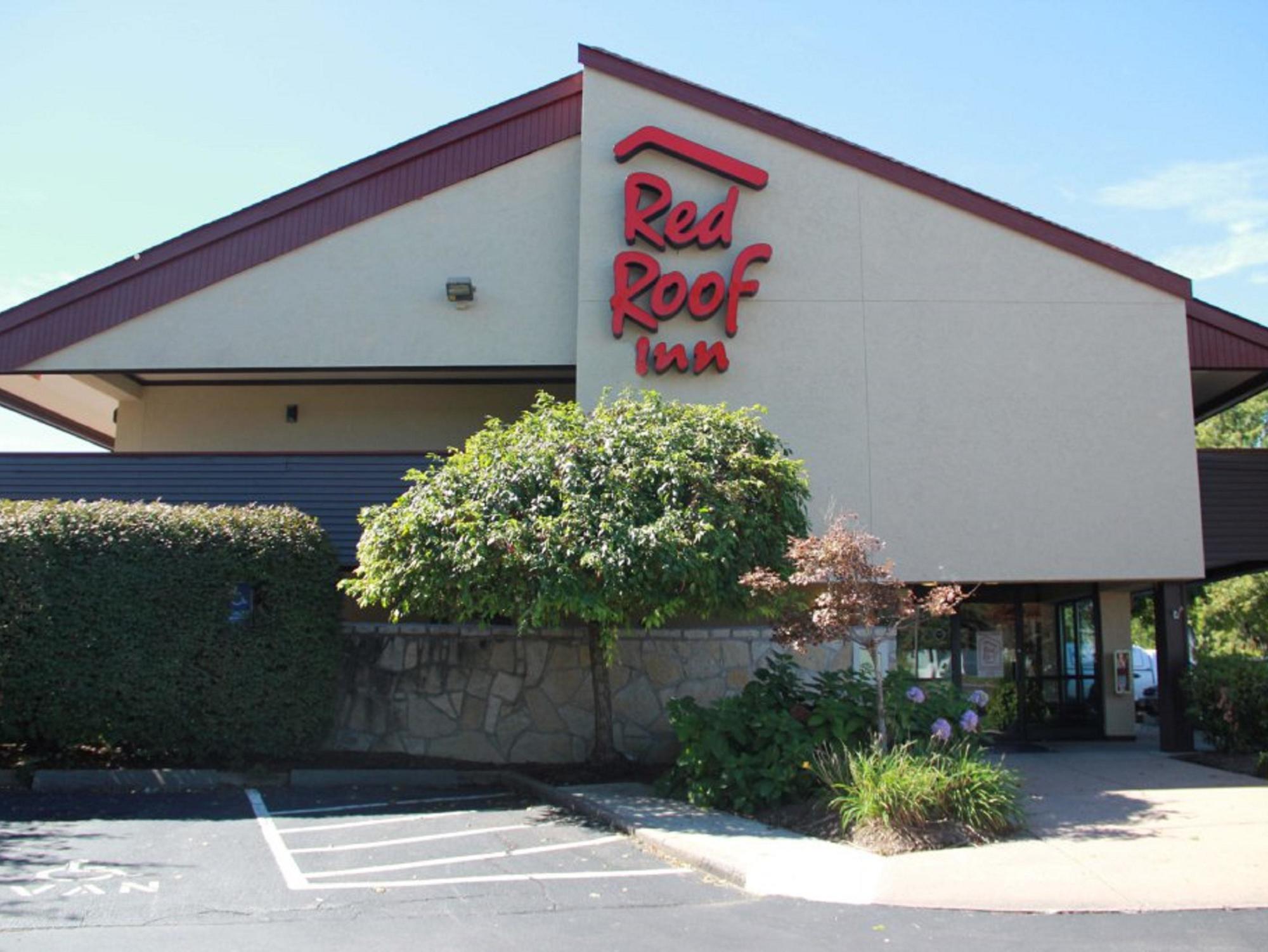 Red Roof Inn Cleveland - Westlake Exterior photo